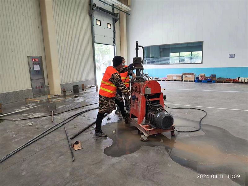 滦县厂房地面下沉塌陷注浆加固施工